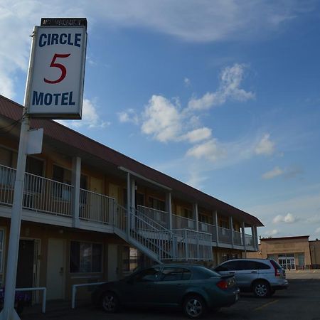 Circle 5 Motel Olds Luaran gambar
