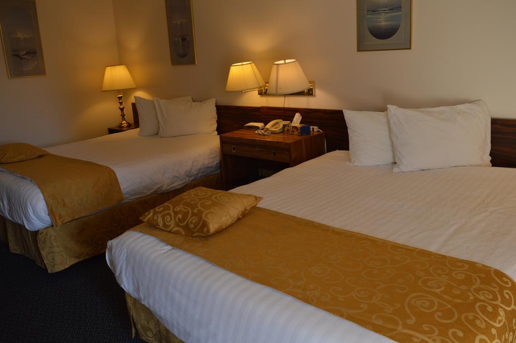 Circle 5 Motel Olds Bilik gambar
